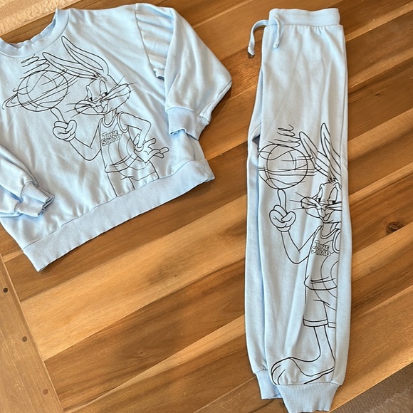 H&M x Space Jam bugs Bunny sweatshirt and joggers set - Picture 4 of 7